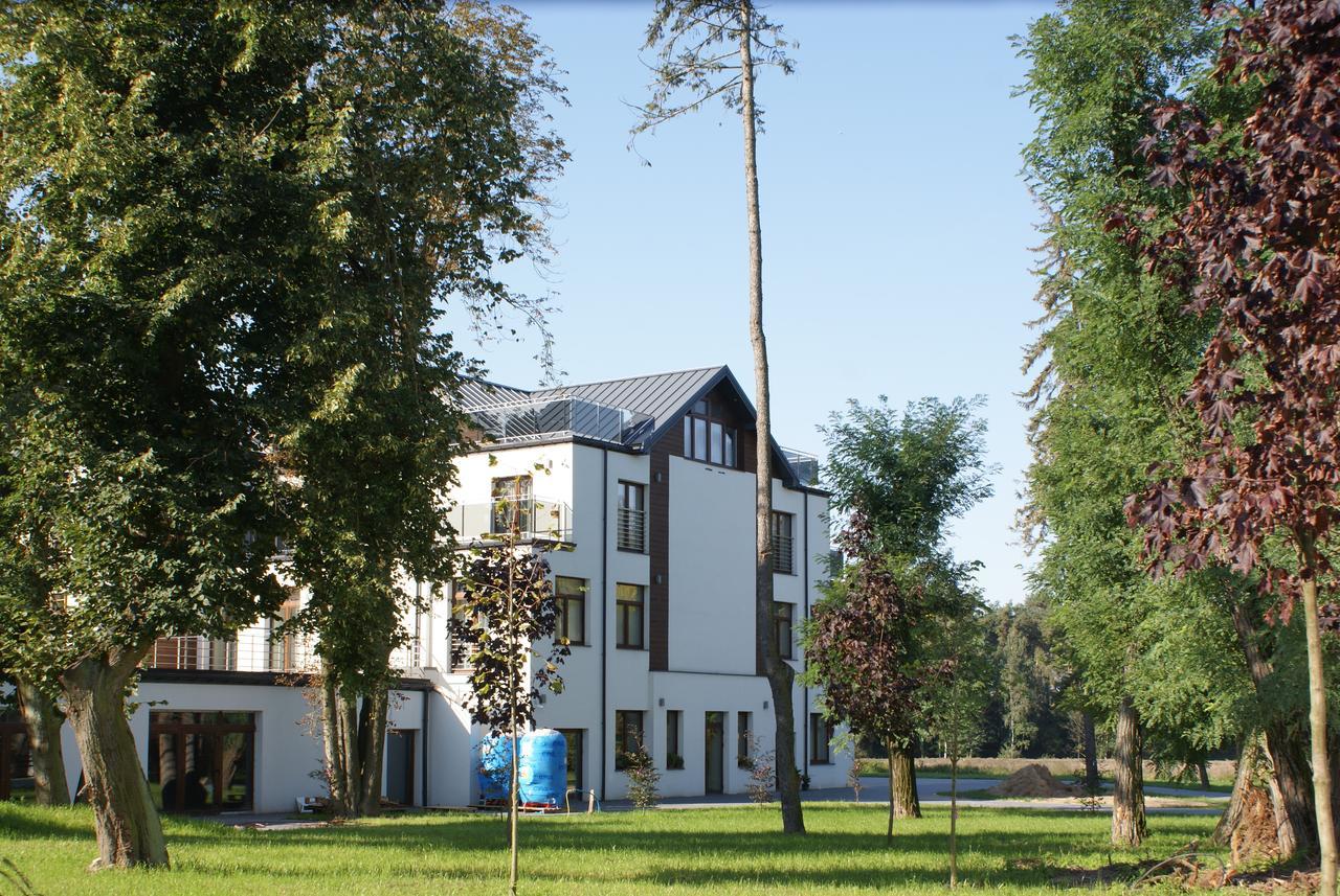 Kasor Resort & Spa Stryków Exteriör bild